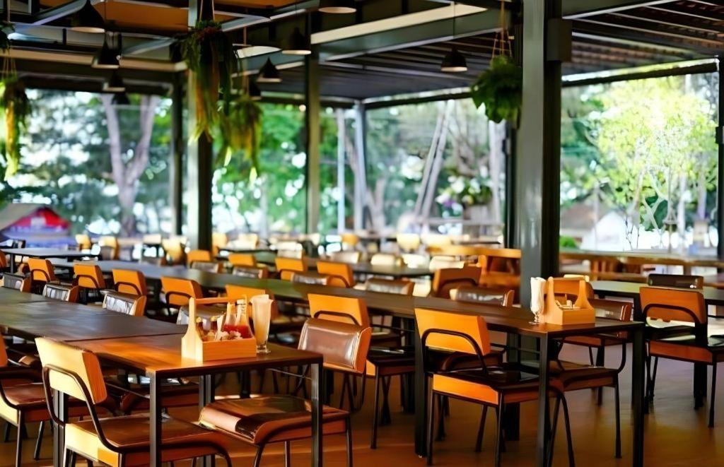 Chatnipa Beach Resort By Morseng Ban Hat Lek Exteriér fotografie